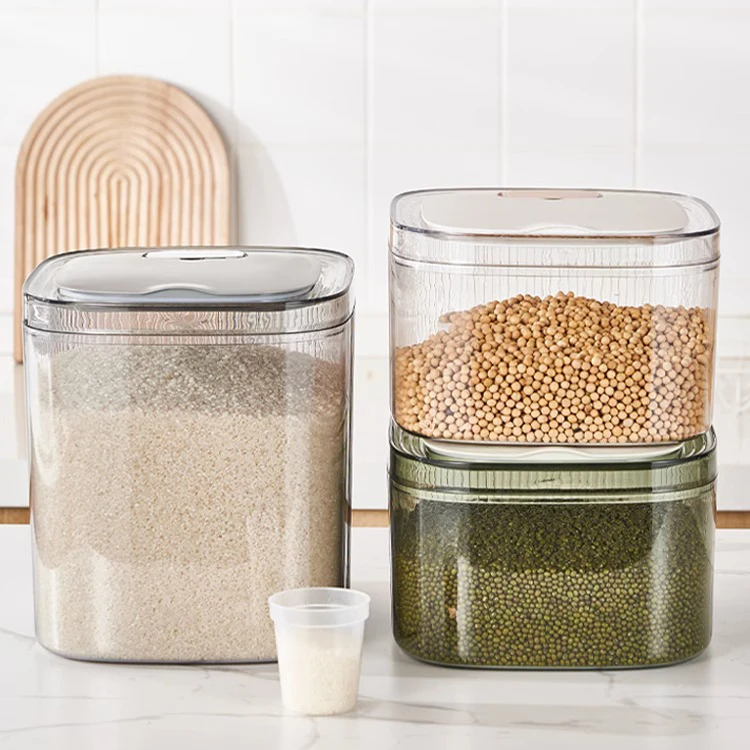Transparent Flip Sealed Rice Bucket